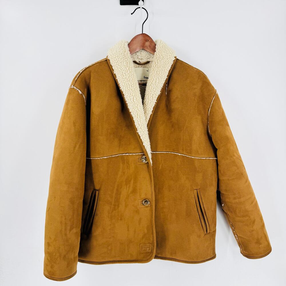 Wilfred Brown Sherpa-Lined Jacket - Picture 2 of 9